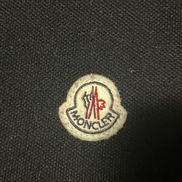 Moncler - Picture 2 of 8